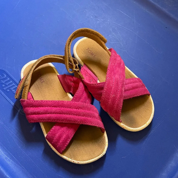 Tiny Toms pink and tan sandals size 8 - Picture 1 of 6